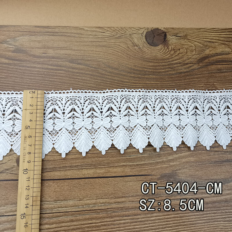 wide lace trim